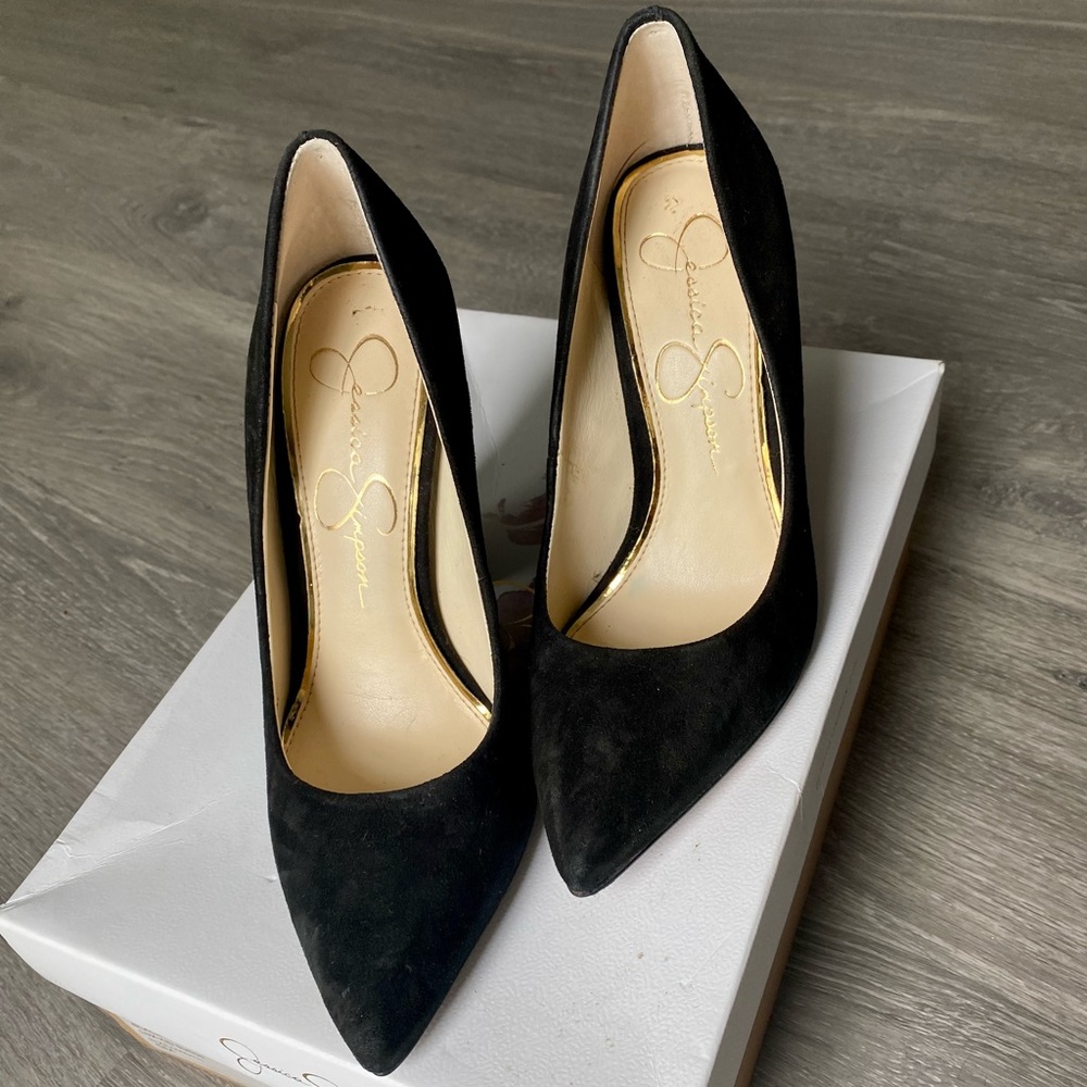 Jessica Simpson “Tolli” Pointed Heels